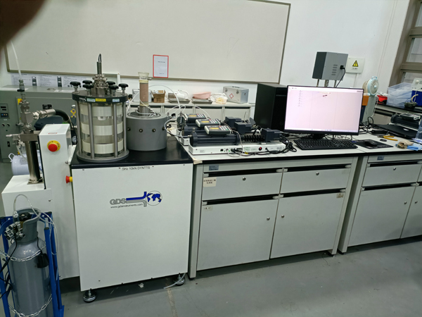 兰州大学引进的两套GDS温控冻土动三轴及温控高压非饱和土动三轴试验系统投入使用 - asiagame仪器装备中国有限公司